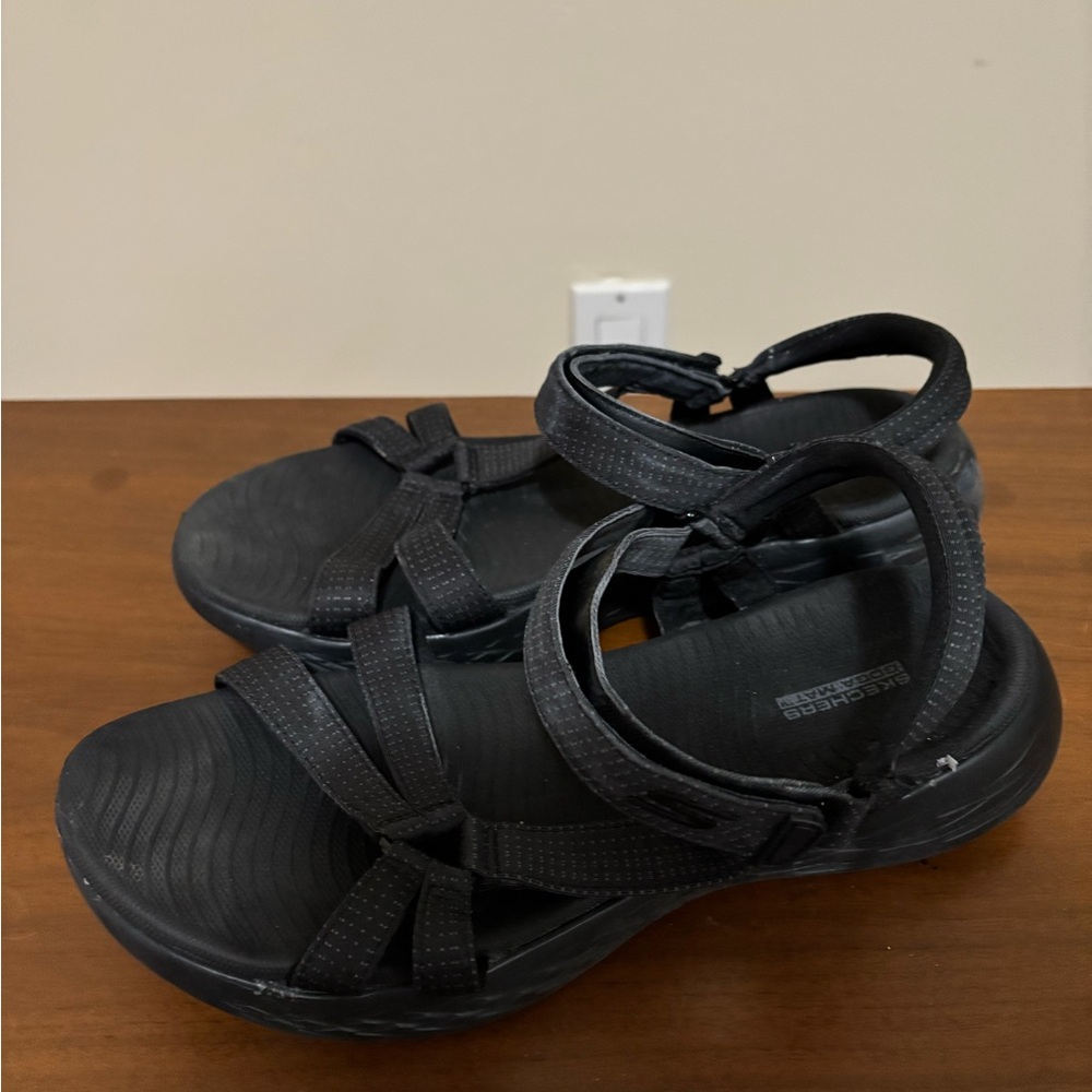 Skechers Black Women’s on the go Sandals